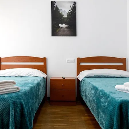 Hostel San Martin 1 Estrella Arriondas