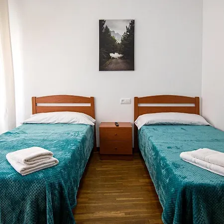 Yani's 1 Estrella * Arriondas