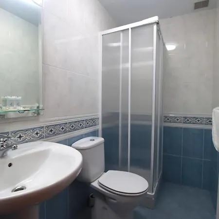 San Martin 1 Estrella Hostel Arriondas