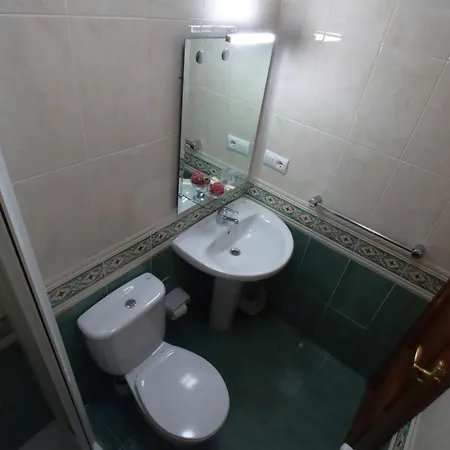 Hostel San Martin 1 Estrella Arriondas