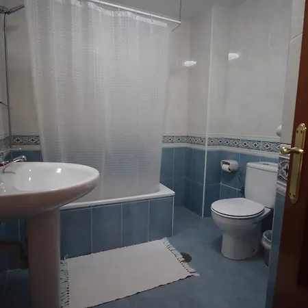 Hostel San Martin 1 Estrella Arriondas