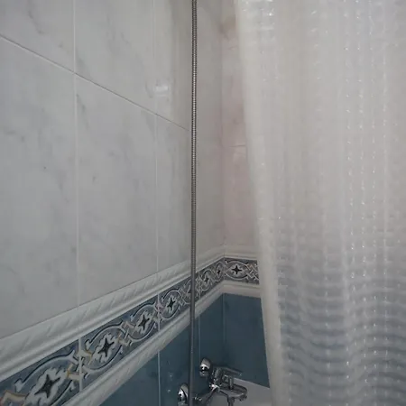 Hostel San Martin 1 Estrella Arriondas