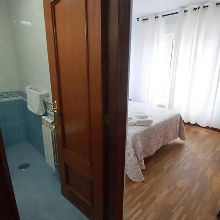Hostel San Martin 1 Estrella *