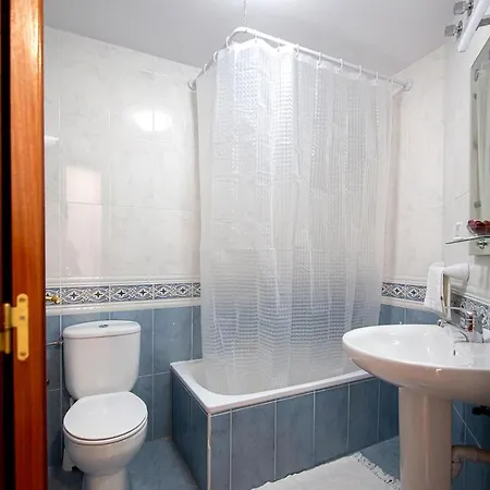 Hostel San Martin 1 Estrella Arriondas