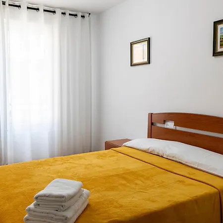 Hostel San Martin 1 Estrella *