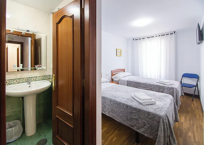 Hostel Yani's 1 Estrella *