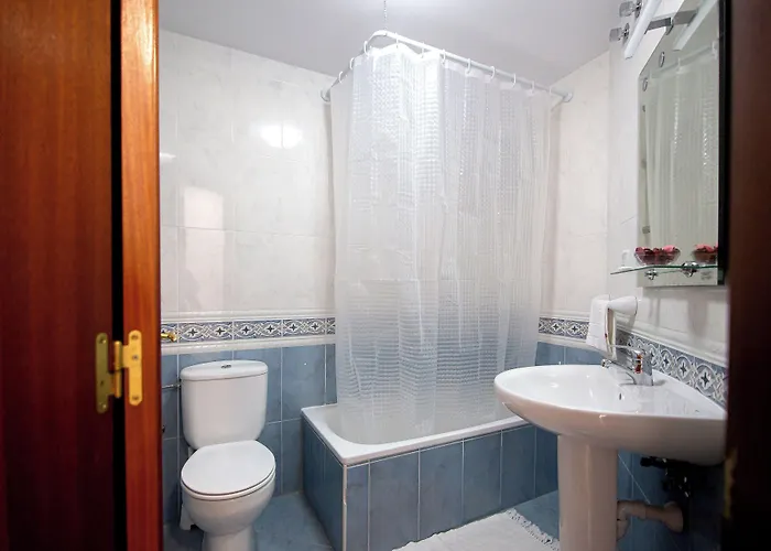 Hostel Yani's 1 Estrella *